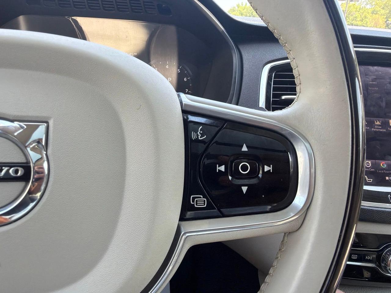 2017 Volvo XC90 T6 Momentum Fredericksburg VA