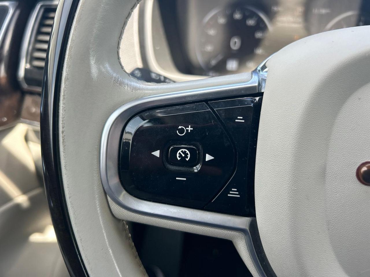 2017 Volvo XC90 T6 Momentum Ashland VA