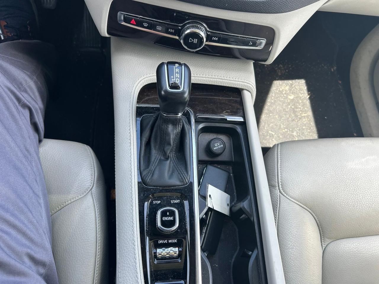 2017 Volvo XC90 T6 Momentum Ashland VA