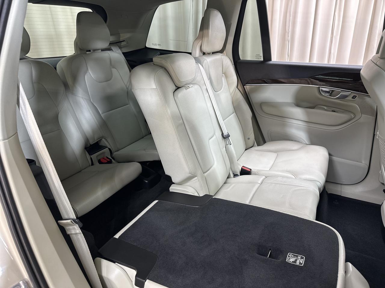 2017 Volvo XC90 T6 Momentum Annapolis MD
