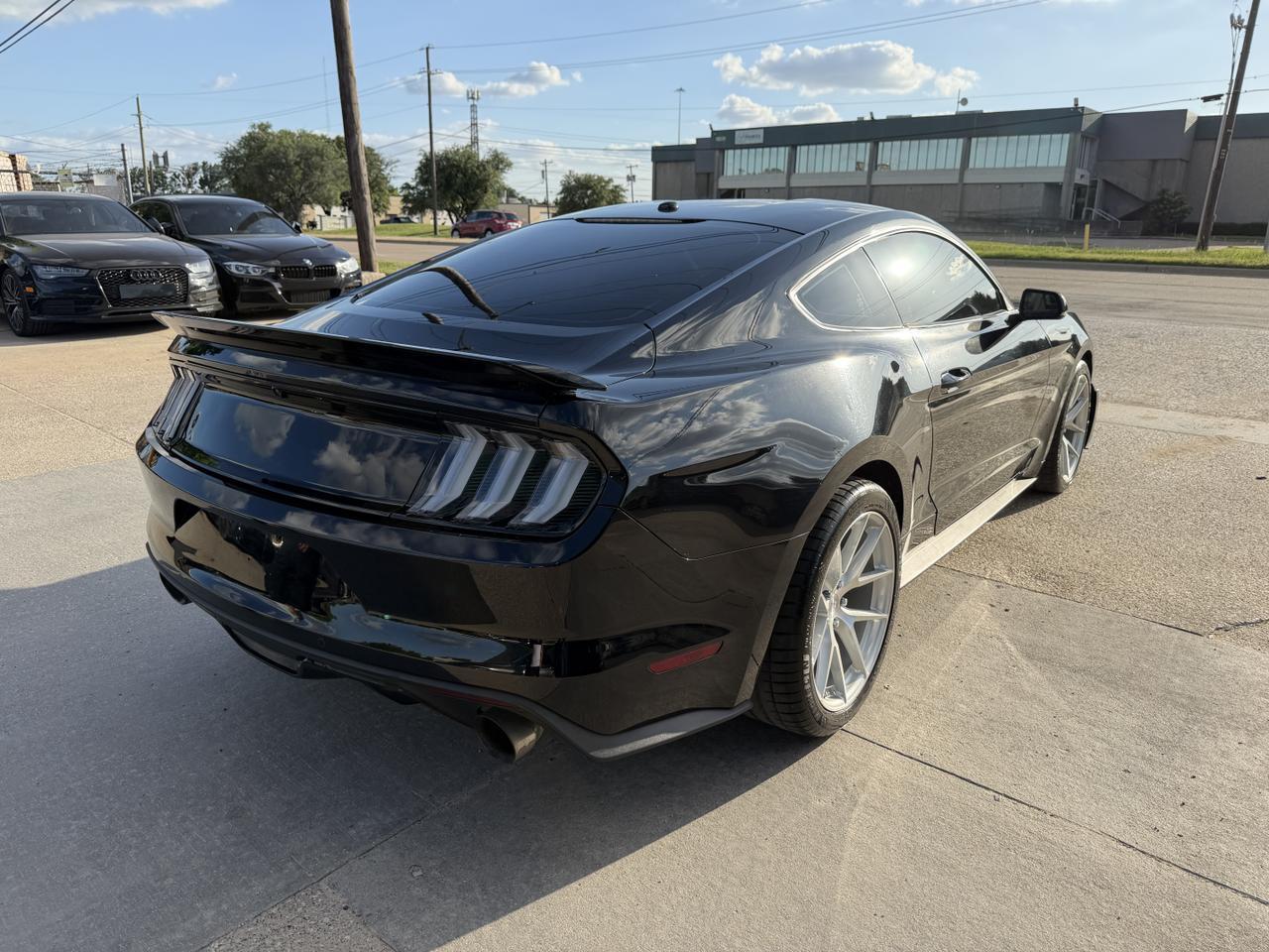 2017 ford mustang GT Premium Dallas TX