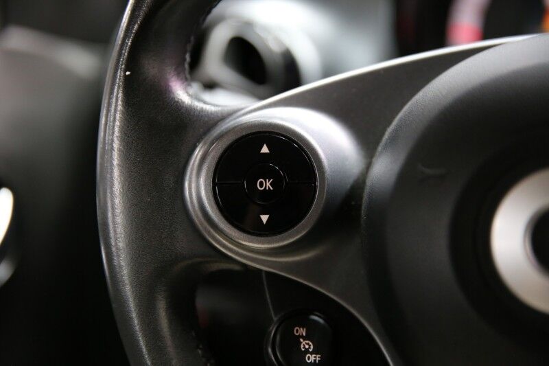 2017 smart fortwo passion Plainview NY