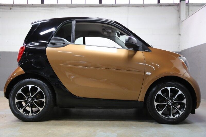 2017 smart fortwo passion Plainview NY