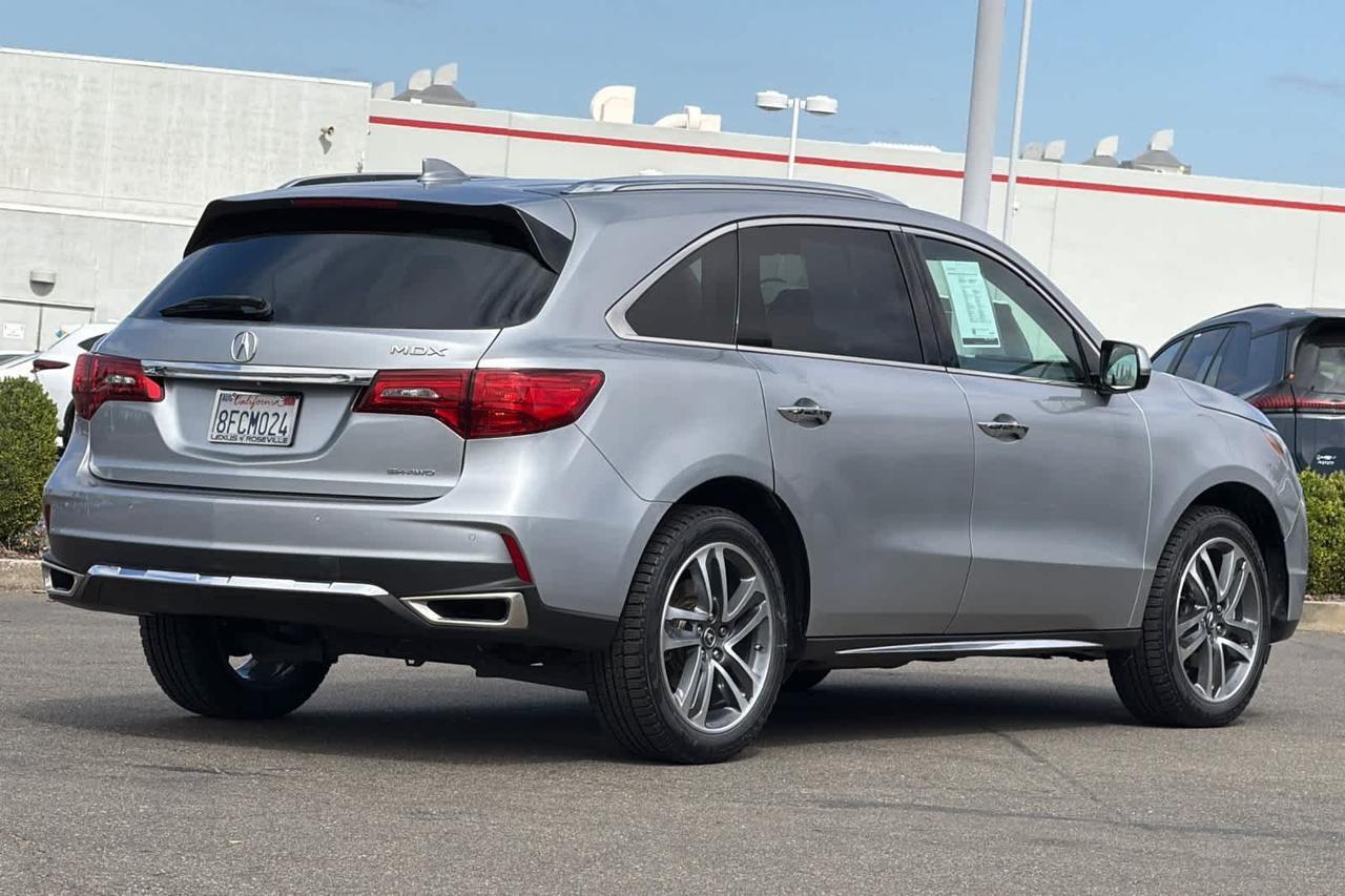 2018 Acura MDX w/Advance/Entertainment Pkg