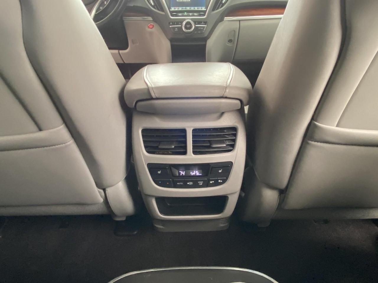 2018 Acura MDX w/Advance Pkg Richmond Hill NY