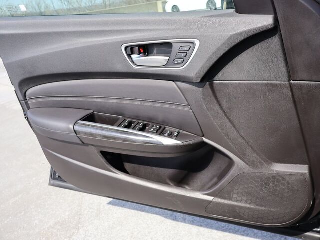 2018 Acura TLX 3.5L V6 Oshkosh WI 2018 Acura TLX 3.5L V6 Oshkosh WI