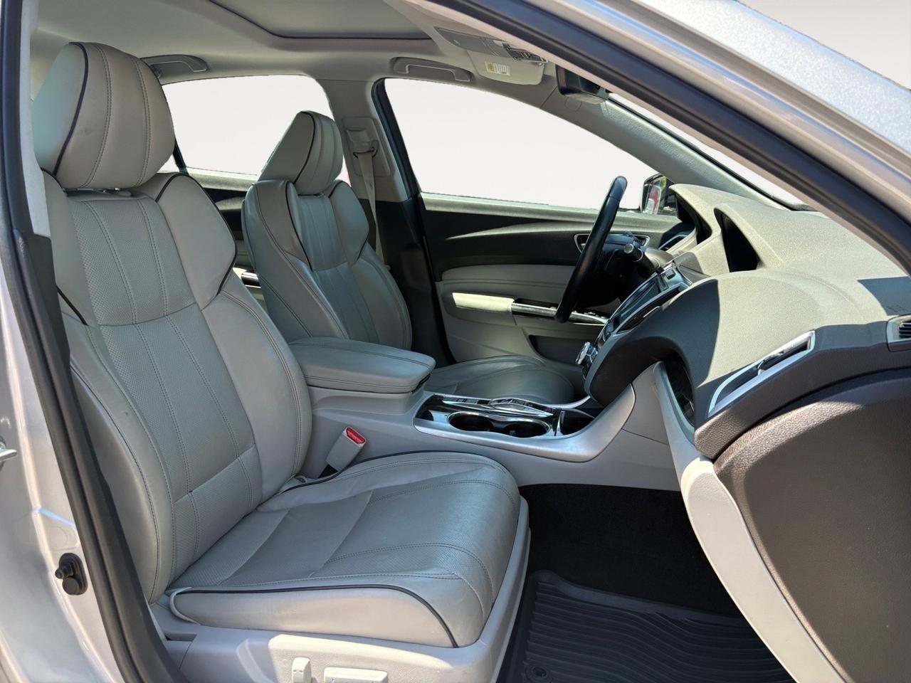 2018 Acura TLX w/Technology Pkg, SUNROOF, BACKUP CAMERA, PARKING SENSORS, HEATED SEATS, REMOTE START, NAVIGATION, BLIND SPOT ALERT, LANE KEEP ASSIST, ECON/SPORT+ MODE, PADDLE SHIFTERS, LOW MILES, SLIDE IN THIS SEDAN!