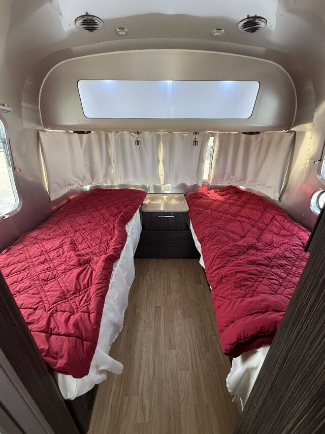 2018 Airstream 25FB Travel Trailer Lafayette LA