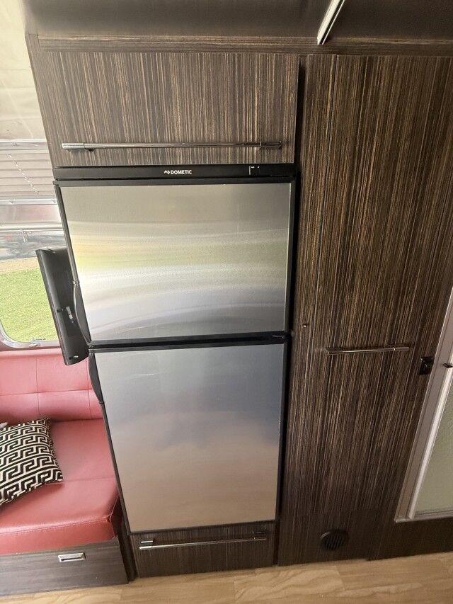 2018 Airstream 25FB Travel Trailer Lafayette LA