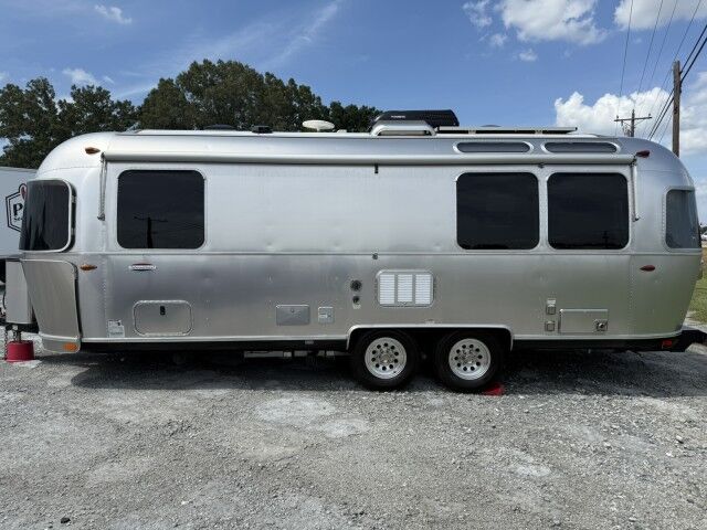 2018 Airstream 25FB Travel Trailer Lafayette LA