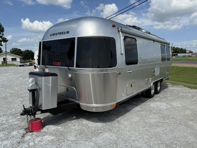 2018 Airstream 25FB Travel Trailer