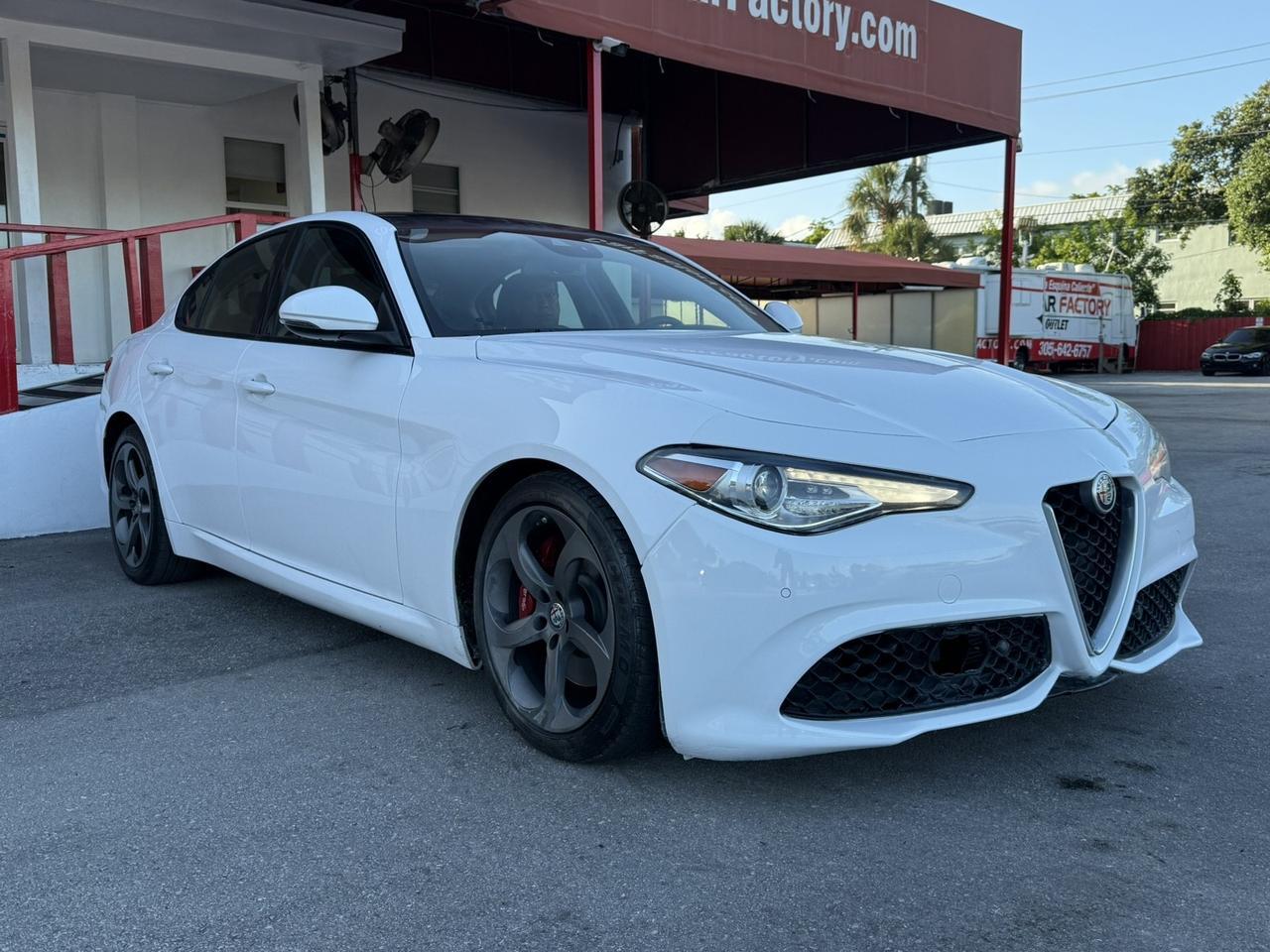 2018 Alfa Romeo Giulia Miami FL