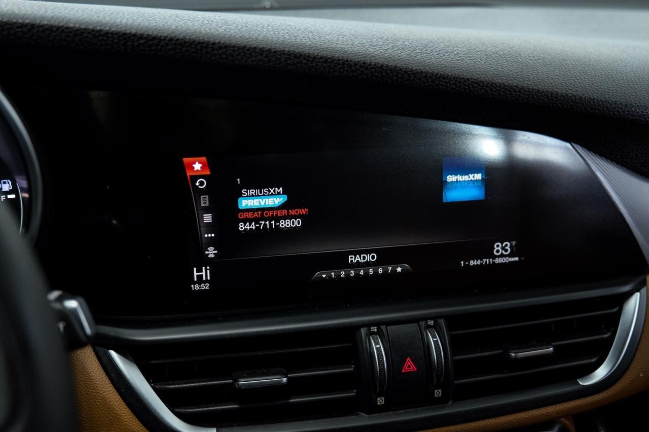 2018 Alfa Romeo Giulia SPORT AWD DRIVER ASSIST DYNAMIC PKG DRIVER ASSIST STATIC PKG LEATHER SEATS REAR CAMERA Carrollton TX