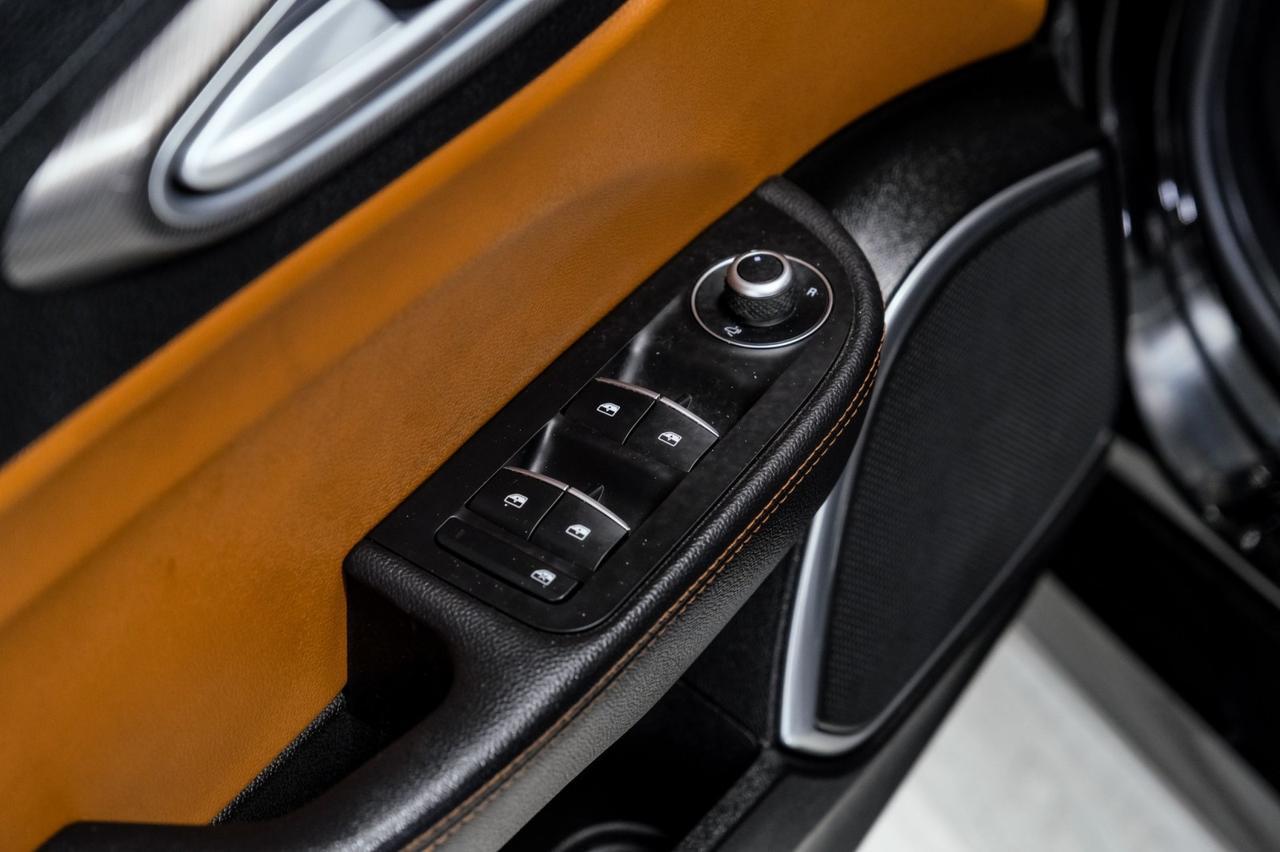 2018 Alfa Romeo Giulia SPORT AWD DRIVER ASSIST DYNAMIC PKG DRIVER ASSIST STATIC PKG LEATHER SEATS REAR CAMERA Carrollton TX