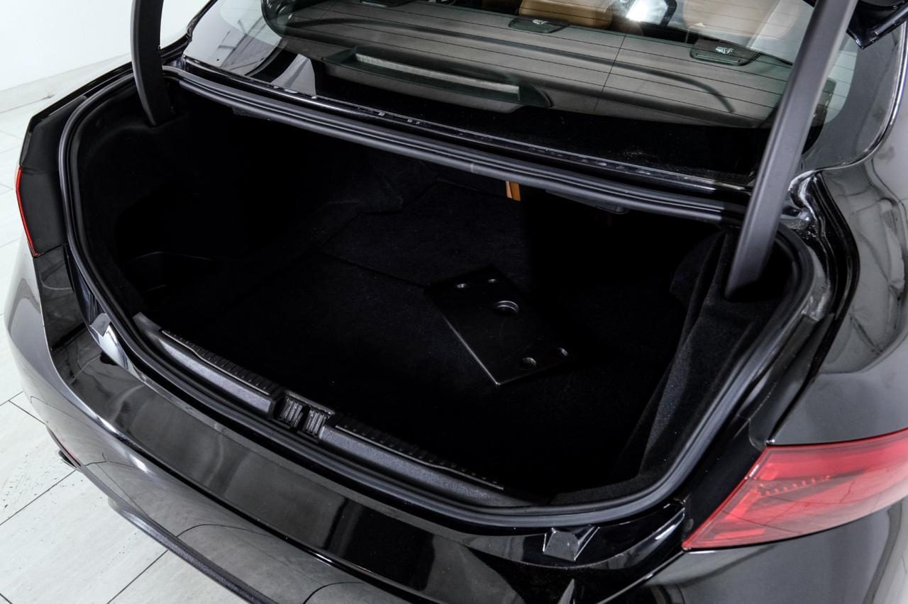 2018 Alfa Romeo Giulia SPORT AWD DRIVER ASSIST DYNAMIC PKG DRIVER ASSIST STATIC PKG LEATHER SEATS REAR CAMERA Carrollton TX