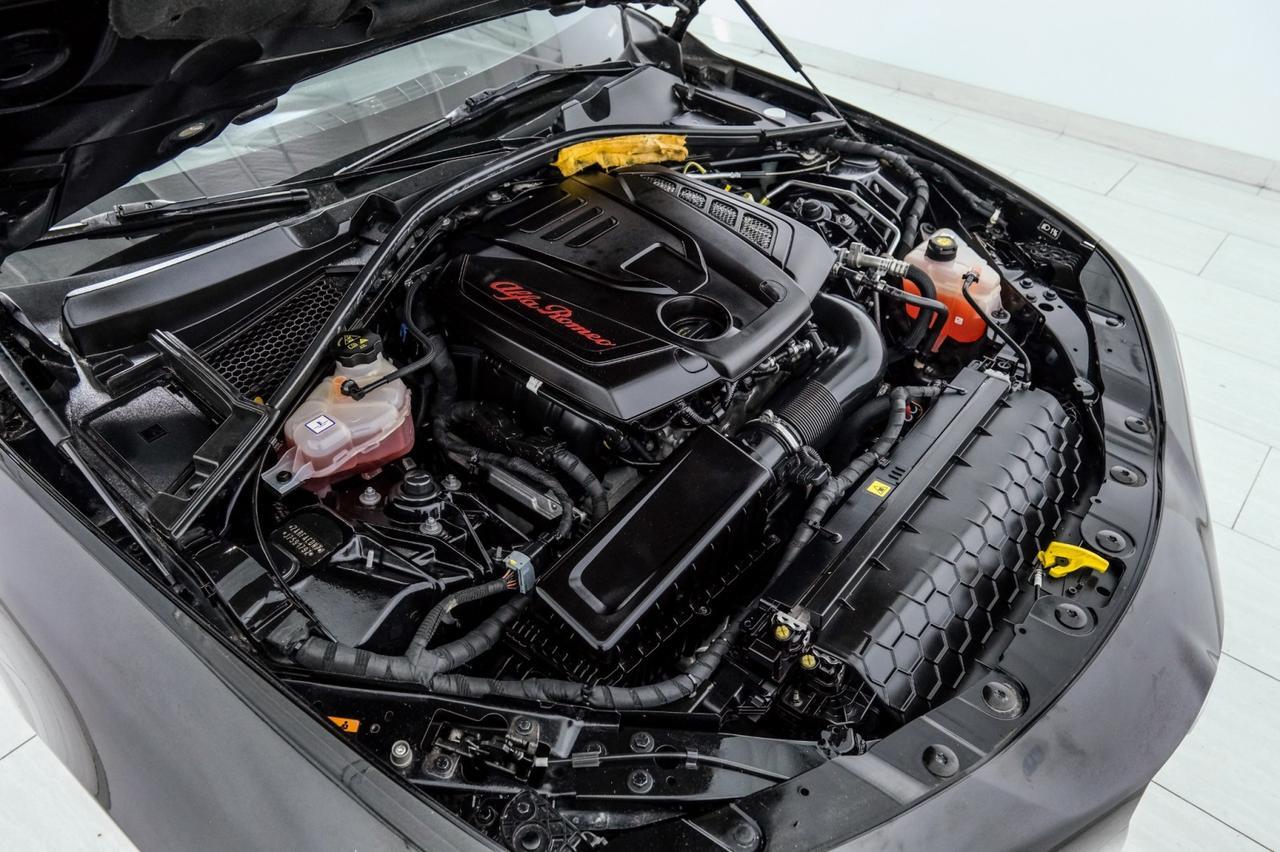 2018 Alfa Romeo Giulia SPORT AWD DRIVER ASSIST DYNAMIC PKG DRIVER ASSIST STATIC PKG LEATHER SEATS REAR CAMERA Carrollton TX