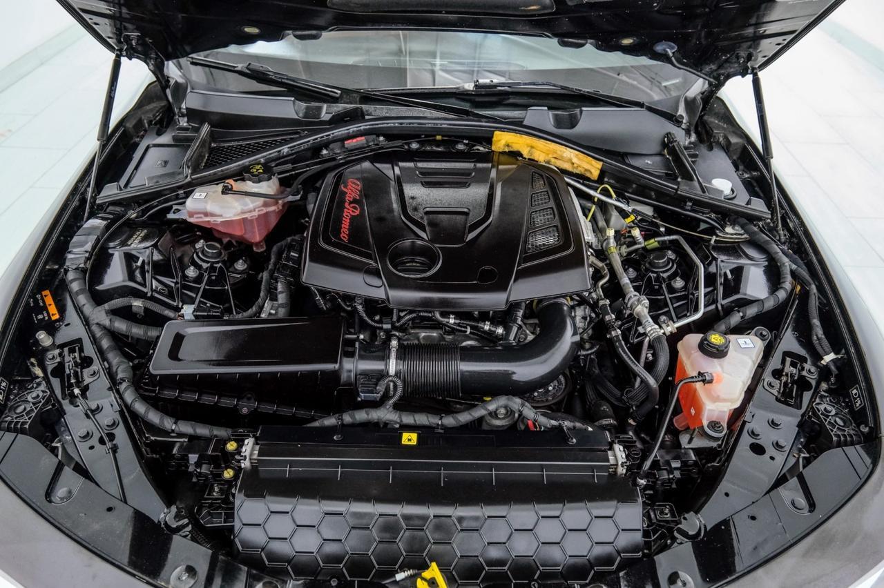 2018 Alfa Romeo Giulia SPORT AWD DRIVER ASSIST DYNAMIC PKG DRIVER ASSIST STATIC PKG LEATHER SEATS REAR CAMERA Carrollton TX