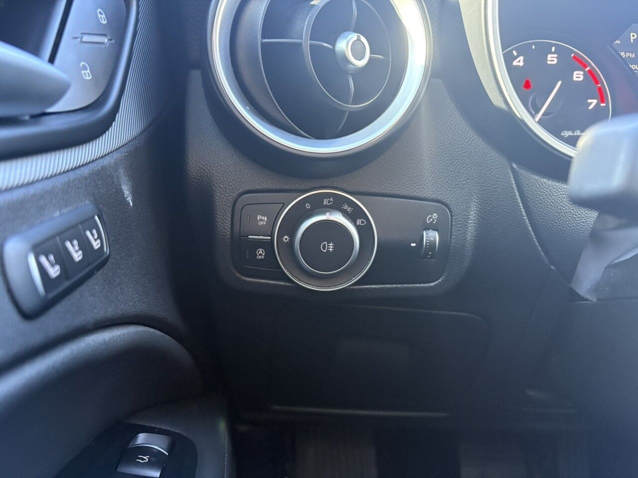 2018 Alfa Romeo Stelvio Fitchburg MA