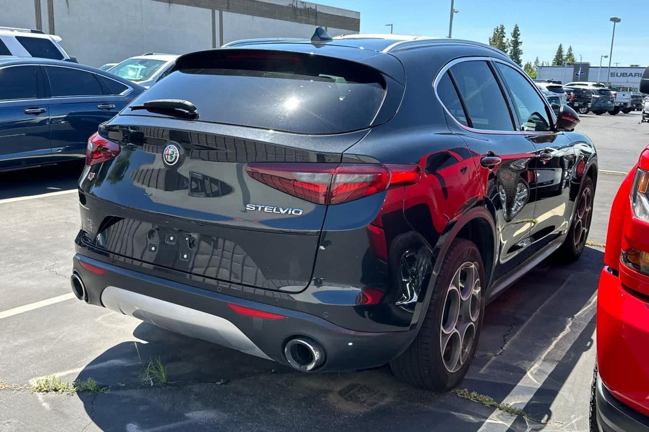 2018 Alfa Romeo Stelvio