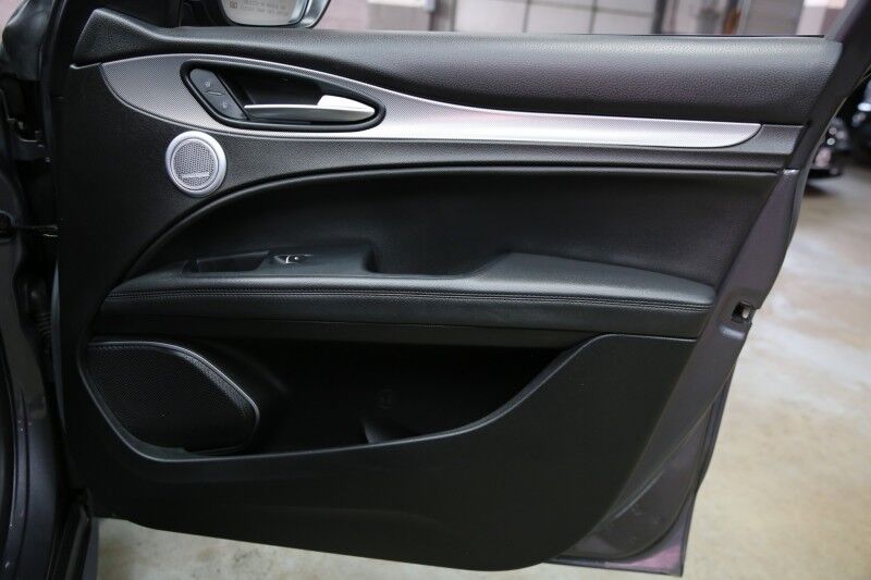 2018 Alfa Romeo Stelvio Sport Plainview NY