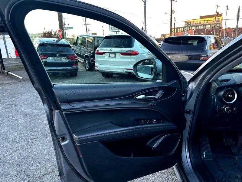 2018 Alfa Romeo Stelvio Ti AWD Arlington VA