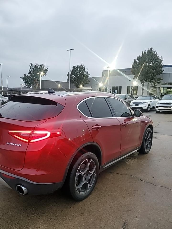 2018 Alfa Romeo Stelvio Ti Plano TX