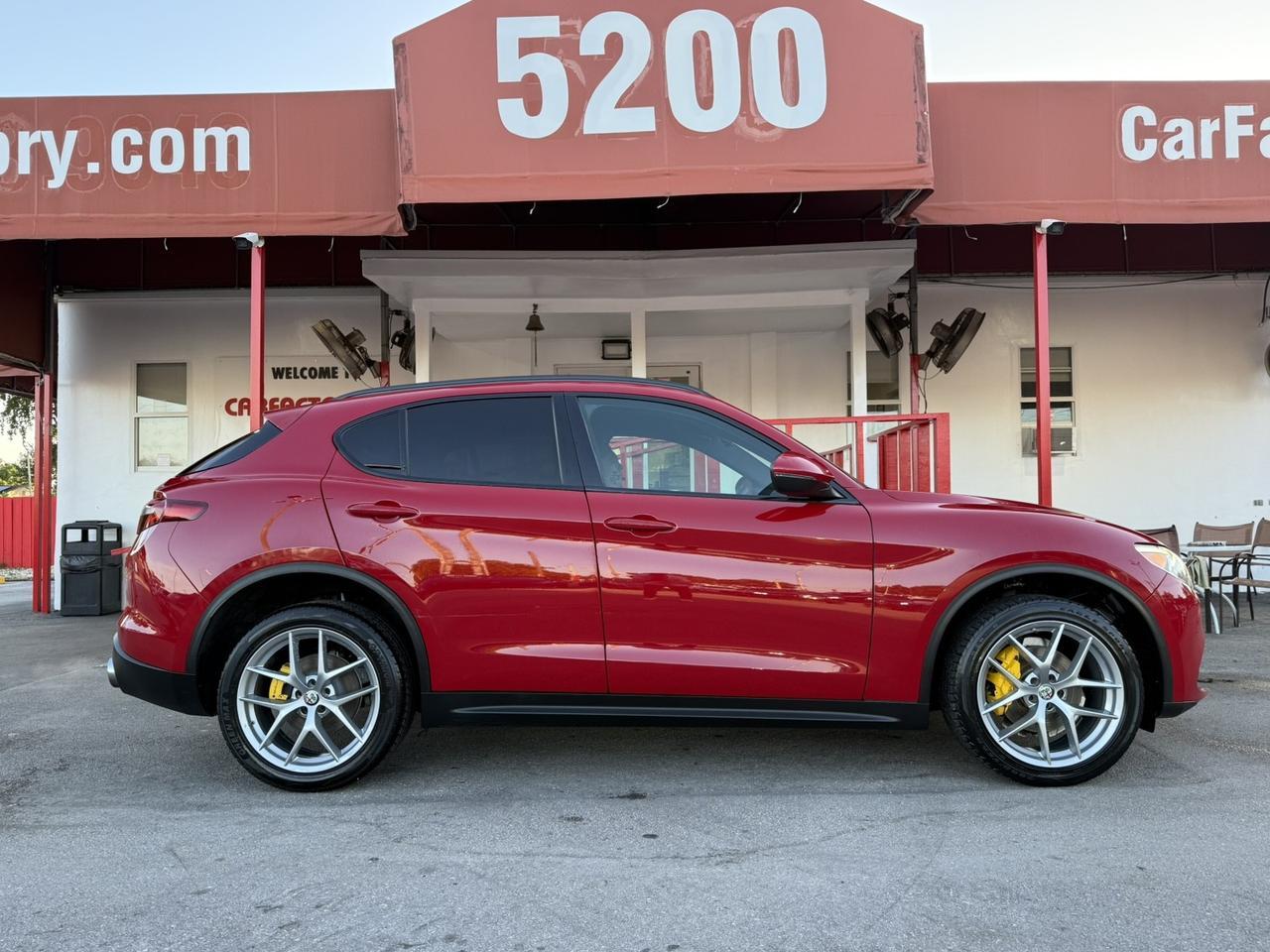 2018 Alfa Romeo Stelvio Ti Sport Hollywood FL