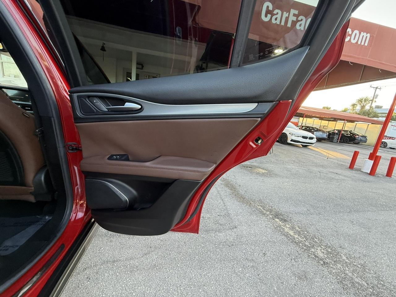 2018 Alfa Romeo Stelvio Ti Sport Hollywood FL