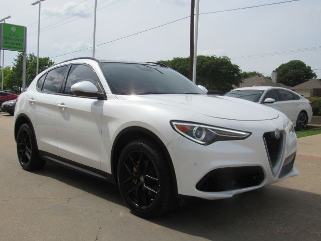 2018 Alfa Romeo Stelvio Ti Sport Plano TX