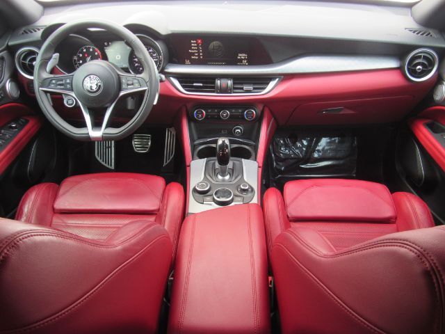 2018 Alfa Romeo Stelvio Ti Sport Plano TX