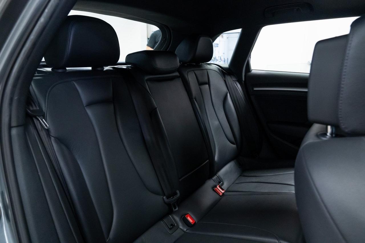 2018 Audi A3 e-tron 1.4T Premium Heated Seats Sport Package Moonroof Portland OR