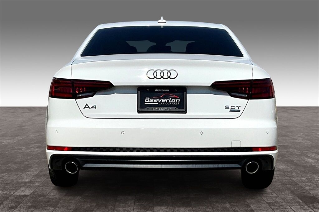 2018 Audi A4 2.0T Ultra Premium photo 4