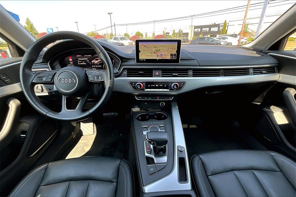 2018 Audi A4 2.0T Ultra Premium photo 15