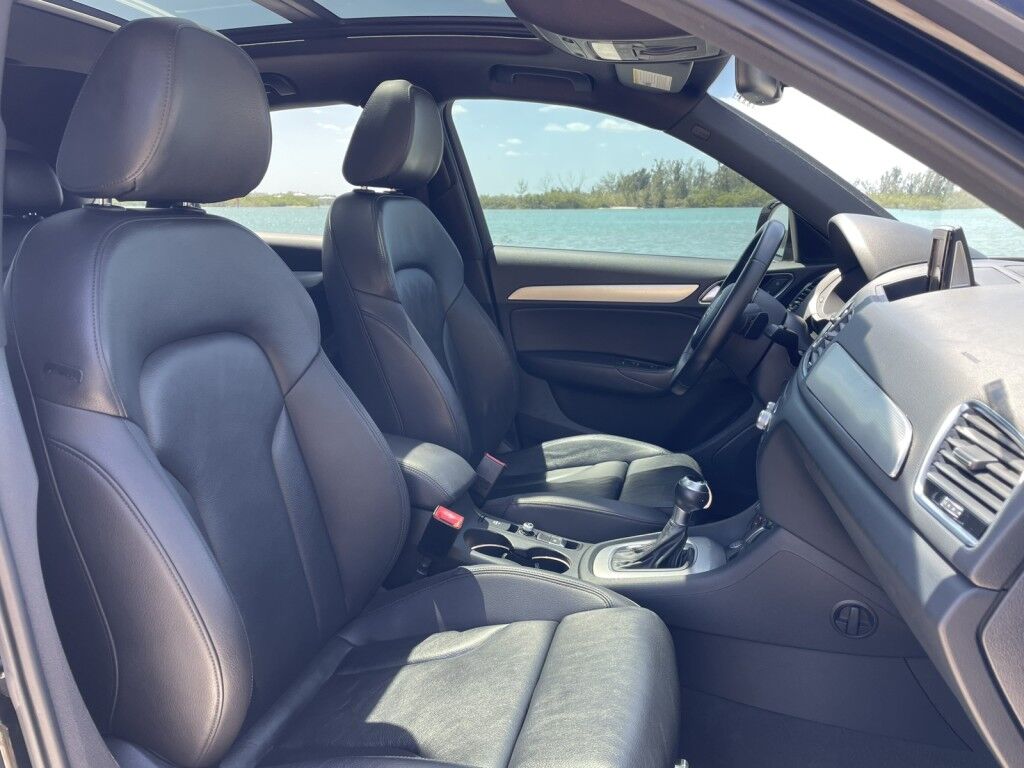 2018 Audi Q3 SPORT PREMIUM~SUNROOF~CRUISE CONTROL~NAVIGATION~ONLINE FINANCE AND SHIPPING AVAILABLE!!! Sarasota FL