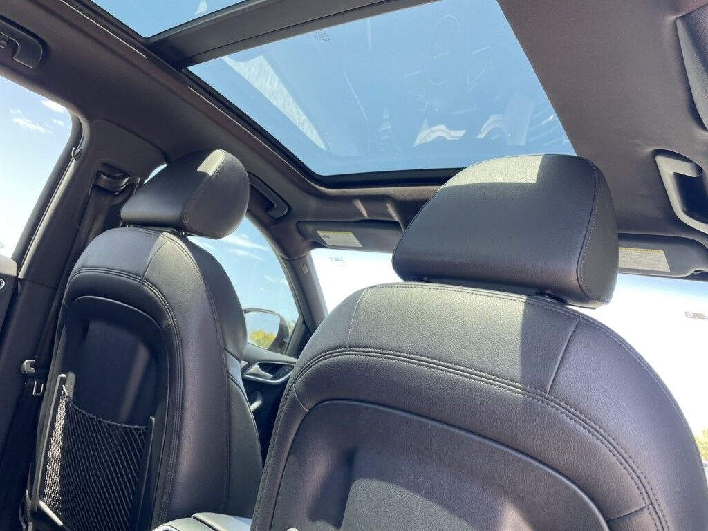 2018 Audi Q3 SPORT PREMIUM~SUNROOF~CRUISE CONTROL~NAVIGATION~ONLINE FINANCE AND SHIPPING AVAILABLE!!! Sarasota FL