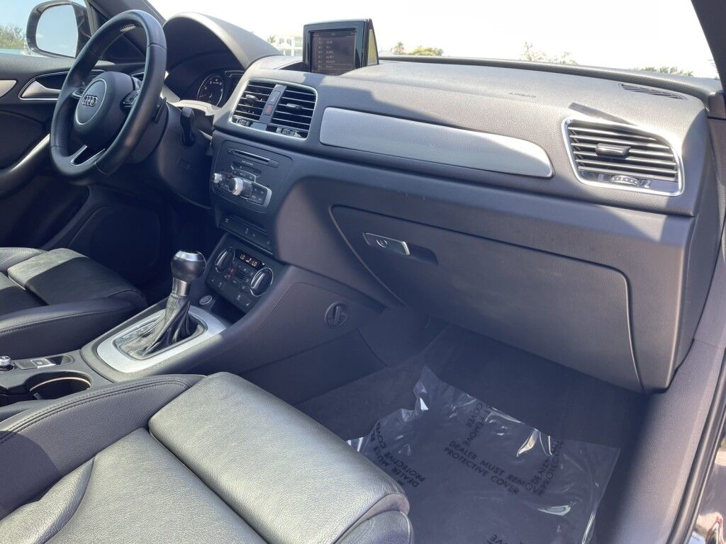 2018 Audi Q3 SPORT PREMIUM~SUNROOF~CRUISE CONTROL~NAVIGATION~ONLINE FINANCE AND SHIPPING AVAILABLE!!! Sarasota FL