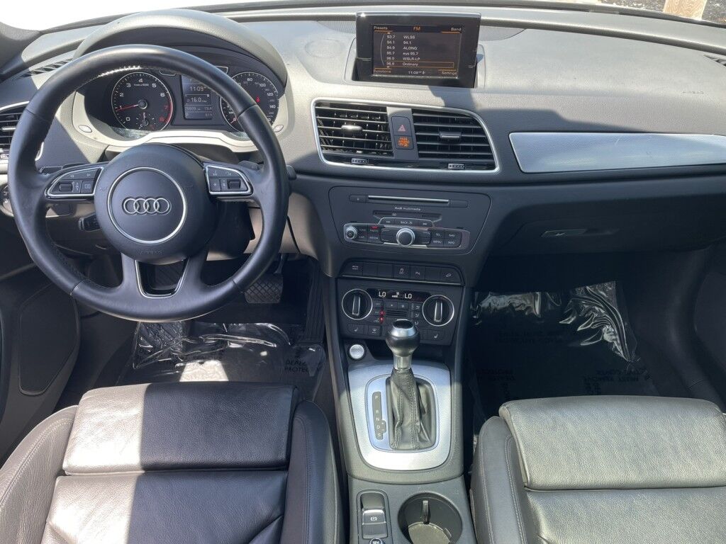 2018 Audi Q3 SPORT PREMIUM~SUNROOF~CRUISE CONTROL~NAVIGATION~ONLINE FINANCE AND SHIPPING AVAILABLE!!! Sarasota FL
