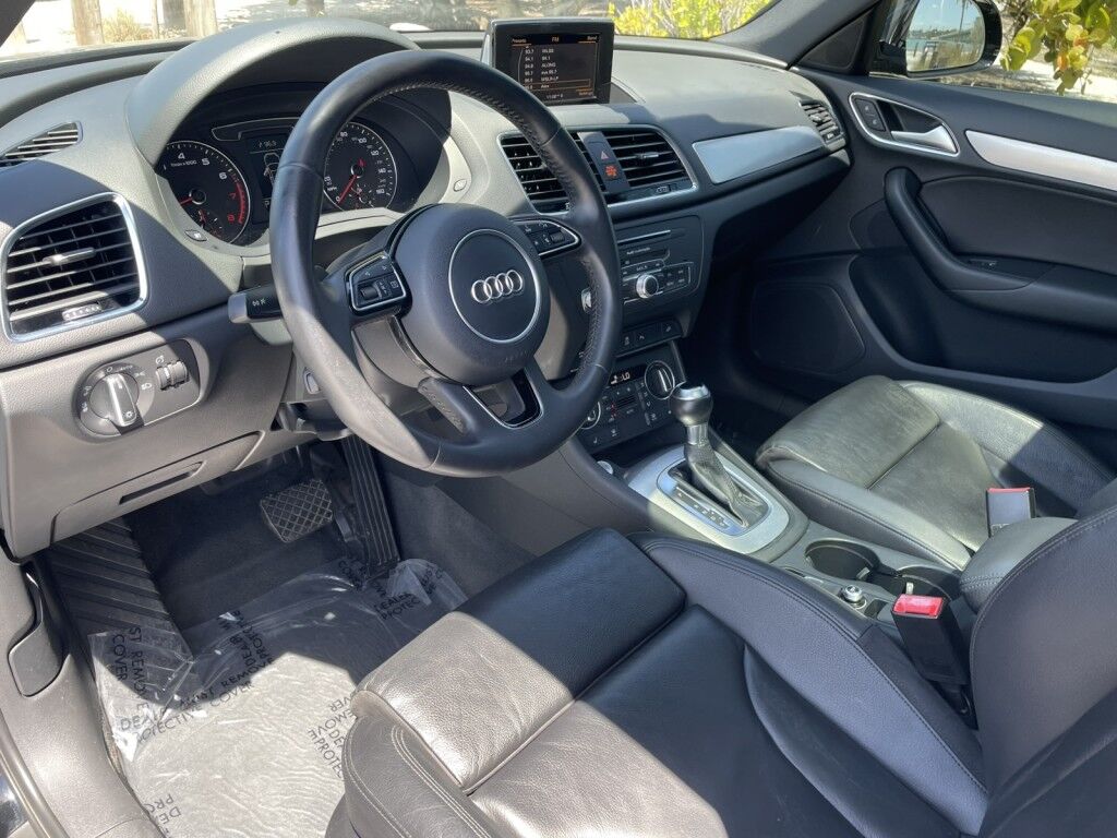 2018 Audi Q3 SPORT PREMIUM~SUNROOF~CRUISE CONTROL~NAVIGATION~ONLINE FINANCE AND SHIPPING AVAILABLE!!! Sarasota FL