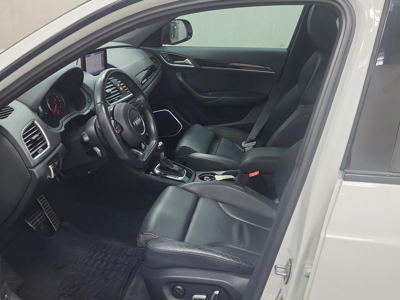 2018 Audi Q3 Technik | QUATTRO | PANORAMIC SUNROOF | POWER & HEATED SEATS | NAVI | BACKUPCAM | NO ACCIDENT Toronto ON