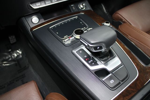 2018 Audi Q5 2.0T Premium | 2.0T Tech Premium Chantilly VA