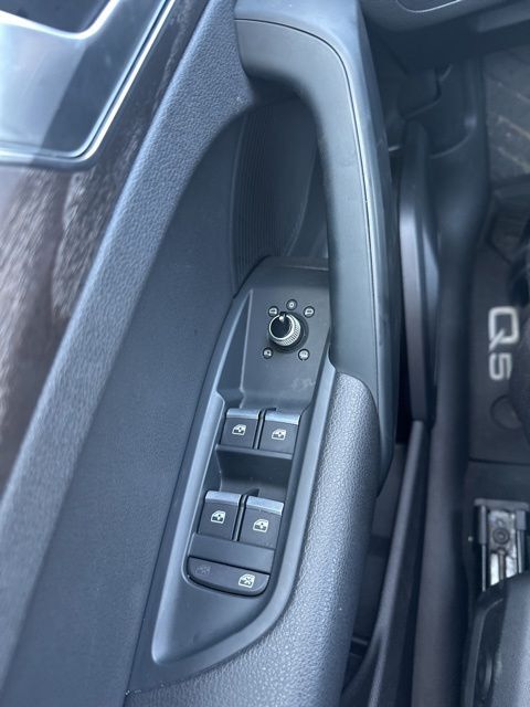 2018 Audi Q5 2.0T Premium Plus Random Lake WI