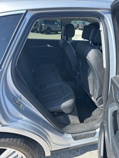2018 Audi Q5 2.0T Premium Plus Random Lake WI