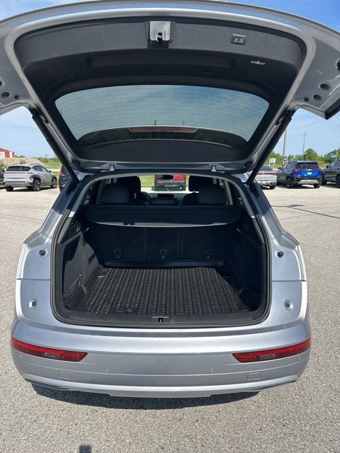 2018 Audi Q5 2.0T Premium Plus Random Lake WI