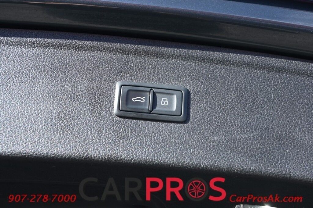 2018 Audi Q5 Premium Plus - AWD - Power & Heated Leather Seats - Panoramic Sunroof - Bang & Olufsen Speakers - Back Up Camera - Navigation - Blind Spot & Cross Traffic Alert - Keyless Entry & Start - Power Liftgate - 1 Owner - 27 MPG Anchorage AK