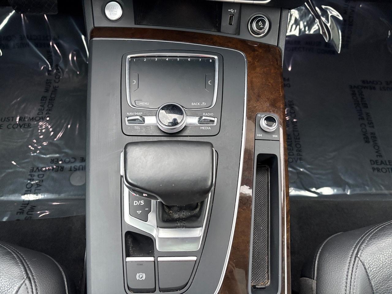 2018 Audi Q5 Premium Plus, POWER LIFTGATE, 360 BACKUP CAMERA, PANORAMIC MOONROOF, APPLE CARPLAY/ANDROID AUTO, HEATED STEERING WHEEL & SEATS, BLIND SPOT ALERT, LANE KEEP ASSIST, LOW MILEAGE, RIDE IN LUXURY! Virginia Beach VA