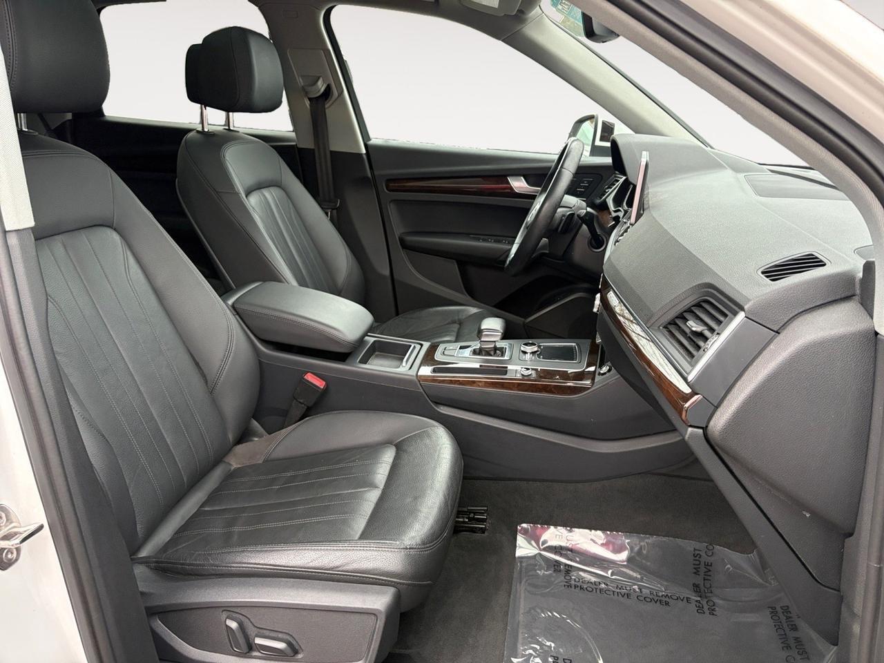 2018 Audi Q5 Premium Plus, POWER LIFTGATE, 360 BACKUP CAMERA, PANORAMIC MOONROOF, APPLE CARPLAY/ANDROID AUTO, HEATED STEERING WHEEL & SEATS, BLIND SPOT ALERT, LANE KEEP ASSIST, LOW MILEAGE, RIDE IN LUXURY! Virginia Beach VA