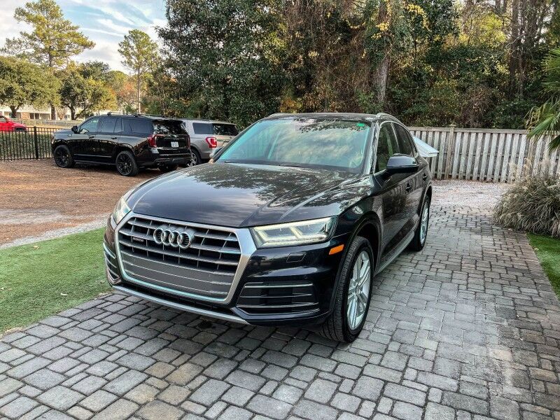 2018 Audi Q5 Premium Plus photo 4