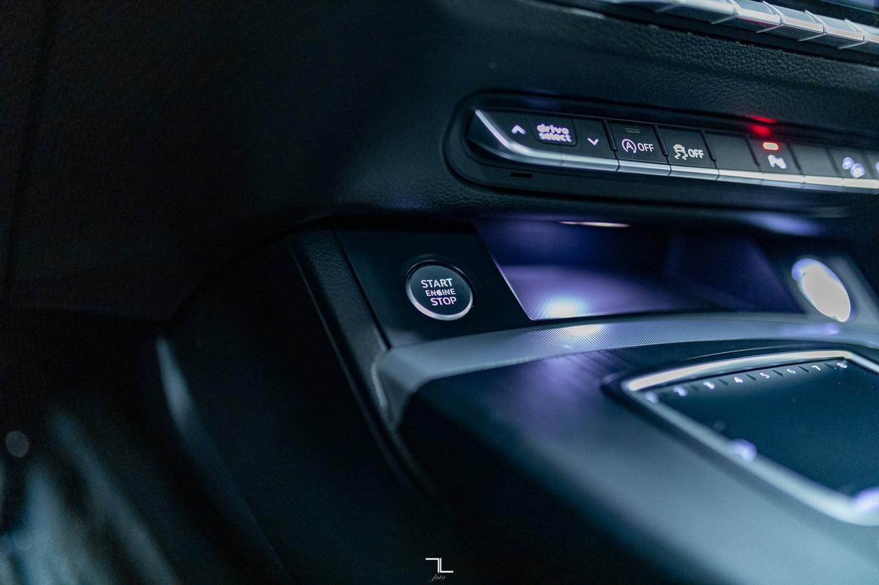 2018 Audi Q5 Quattro Progressiv Leather Roof Nav BCam Red Deer AB