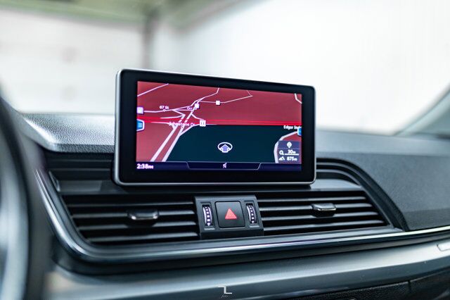 2018 Audi Q5 Quattro Progressiv Leather Roof Nav BCam Red Deer AB