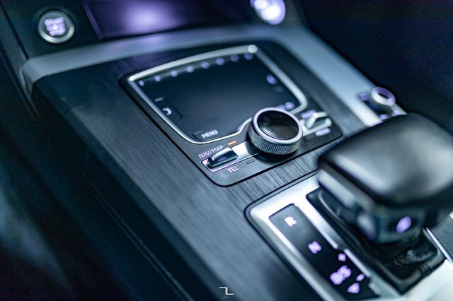 2018 Audi Q5 Quattro Progressiv Leather Roof Nav BCam Red Deer AB